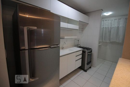 Cozinha de apartamento à venda com 2 quartos, 50m² em Jardim das Tulipas, Jundiaí