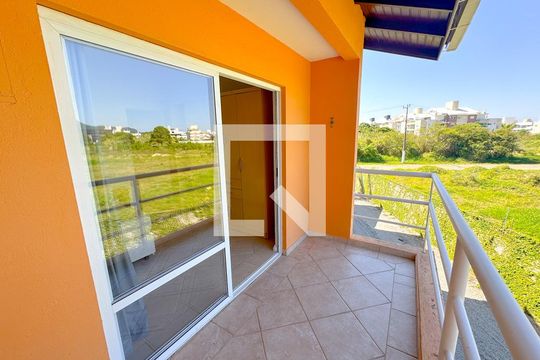 Varanda Quarto de apartamento para alugar com 2 quartos, 100m² em Ingleses do Rio Vermelho, Florianópolis