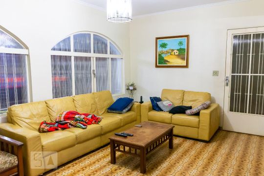 Casa à venda com 3 quartos, 200m² em Vila Guaca, São Paulo