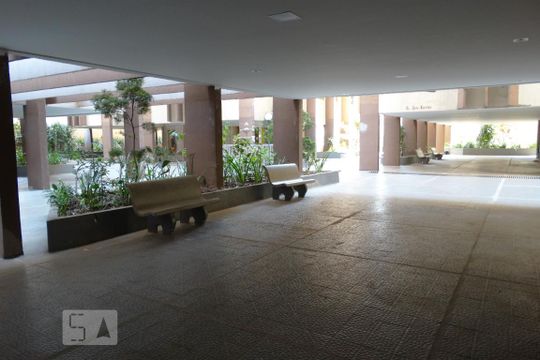 Área comum de apartamento para alugar com 2 quartos, 94m² em Setor Central, Goiânia