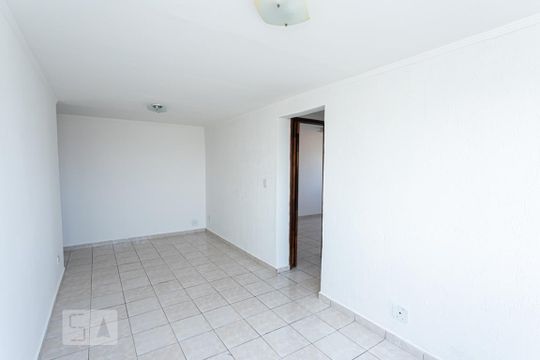 Sala de apartamento para alugar com 2 quartos, 63m² em Cidade São Mateus, São Paulo