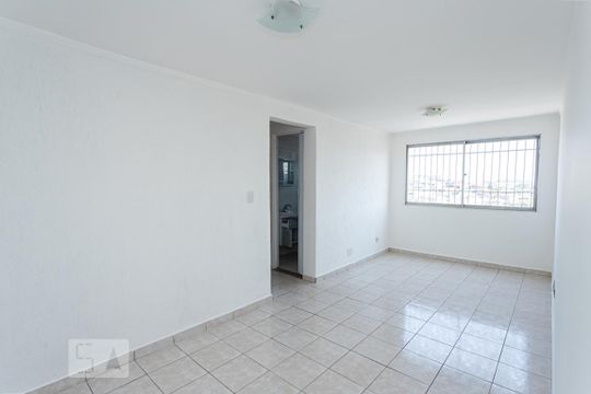 Sala de apartamento para alugar com 2 quartos, 63m² em Cidade São Mateus, São Paulo