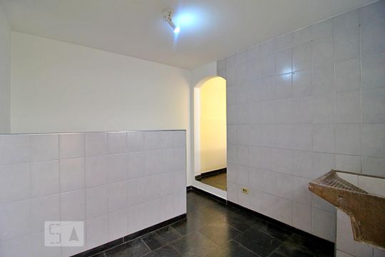 Área de Serviço de casa para alugar com 3 quartos, 210m² em Jardim Las Vegas, Santo André