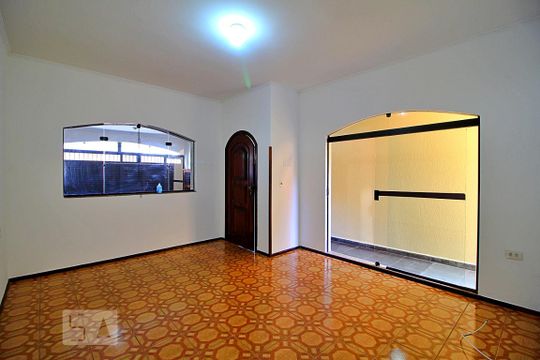 Casa para alugar com 3 quartos, 210m² em Jardim Las Vegas, Santo André