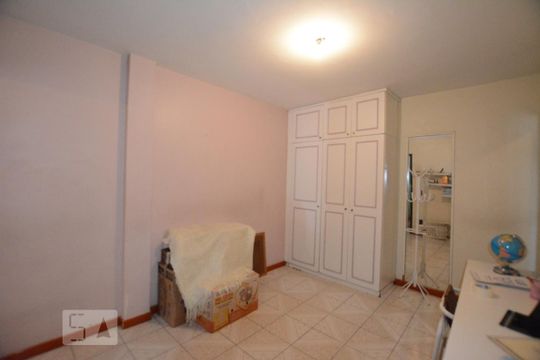 Quarto 1 suite de casa à venda com 3 quartos, 136m² em Irajá, Rio de Janeiro