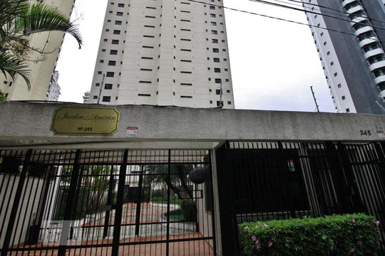 Fachada de apartamento à venda com 3 quartos, 130m² em Vila Andrade, São Paulo