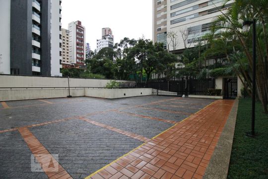 Área comum de apartamento à venda com 3 quartos, 130m² em Vila Andrade, São Paulo