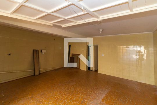 Garagem de casa à venda com 3 quartos, 160m² em Jardim Panorama (zona Leste), São Paulo