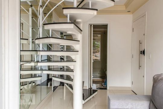Sala de apartamento à venda com 2 quartos, 70m² em Vila Amália (zona Norte), São Paulo