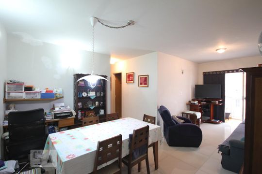 Sala de apartamento à venda com 3 quartos, 84m² em Vila Santo Estéfano, São Paulo