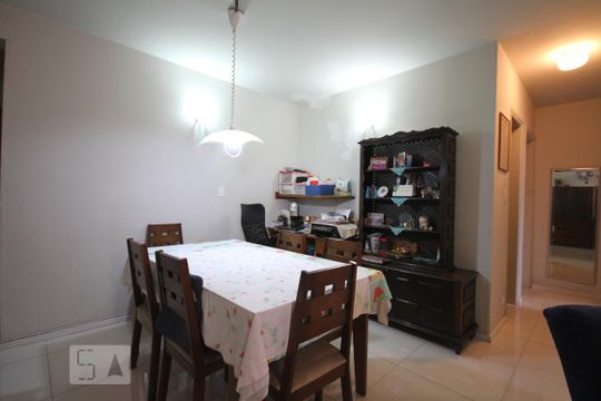 Sala de apartamento à venda com 3 quartos, 84m² em Vila Santo Estéfano, São Paulo