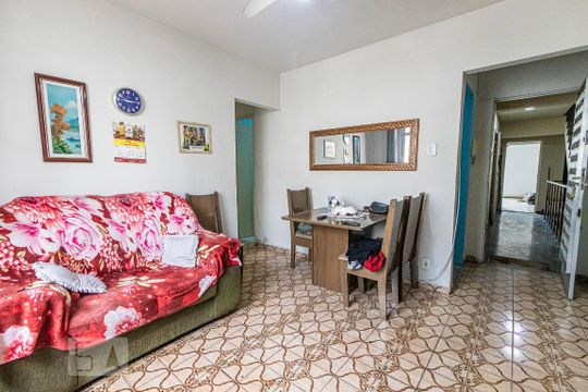 Sala de apartamento para alugar com 2 quartos, 49m² em Irajá, Rio de Janeiro