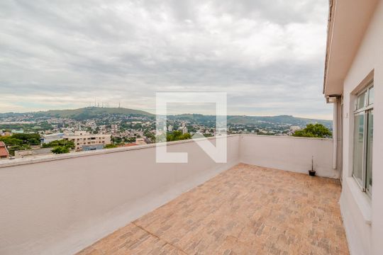 Área comum de apartamento à venda com 2 quartos, 64m² em Santo Antônio, Porto Alegre