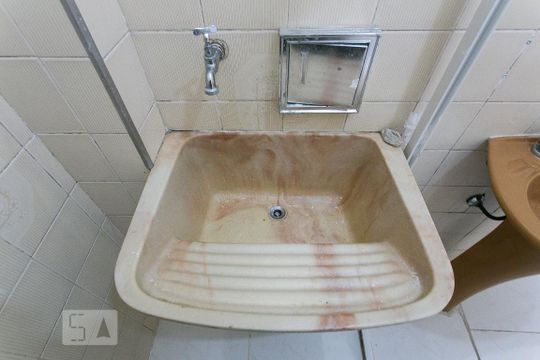 Tanque de apartamento para alugar com 1 quarto, 30m² em Vila Prudente, São Paulo