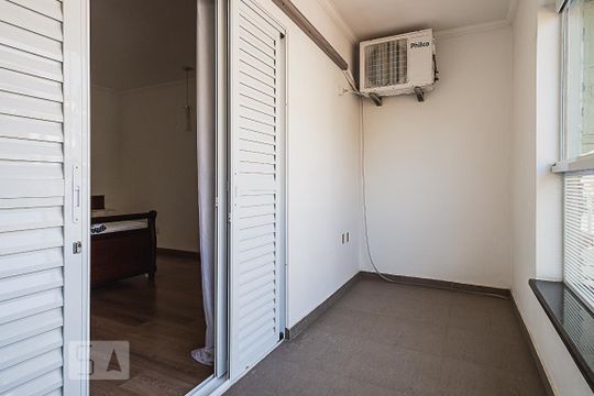 Varanda da Suíte 1 de casa à venda com 5 quartos, 311m² em Campestre, Santo André