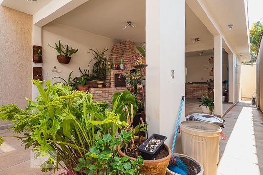 Quintal Gourmet de casa à venda com 5 quartos, 311m² em Campestre, Santo André