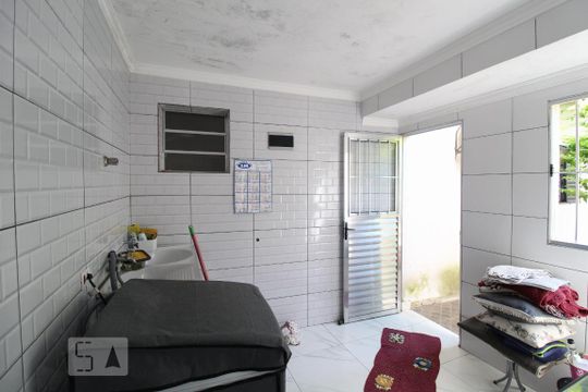 Área de serviço de casa à venda com 6 quartos, 231m² em Jardim Alvorada, Santo André