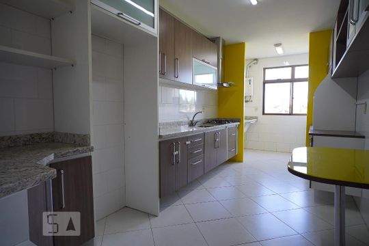 Cozinha de apartamento para alugar com 3 quartos, 113m² em Nossa Senhora das Graças, Canoas