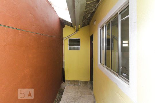 Quintal de casa de condomínio para alugar com 1 quarto, 50m² em Vila Lucia, São Paulo
