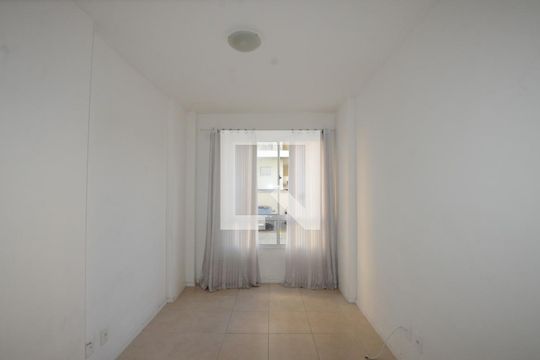 Sala de apartamento para alugar com 2 quartos, 49m² em Vicente de Carvalho, Rio de Janeiro