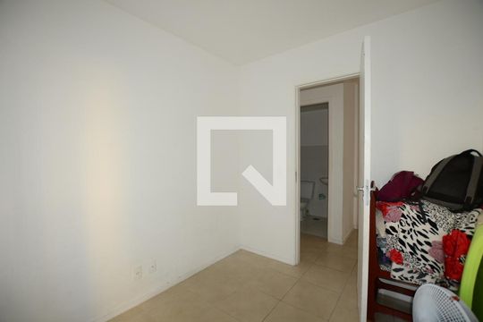 Quarto 1 de apartamento para alugar com 2 quartos, 49m² em Vicente de Carvalho, Rio de Janeiro