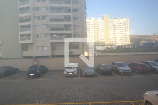 Vista do Quarto 1 de apartamento para alugar com 2 quartos, 49m² em Vicente de Carvalho, Rio de Janeiro