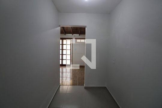 Sala de casa de condomínio para alugar com 2 quartos, 70m² em Rio Branco, Canoas