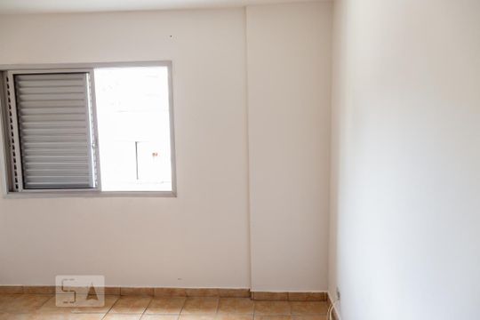 QuartoQuarto de apartamento para alugar com 2 quartos, 62m² em Butantã, São Paulo