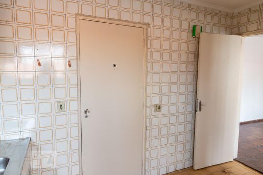 Cozinha de apartamento para alugar com 2 quartos, 62m² em Butantã, São Paulo