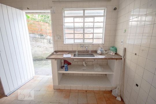 Cozinha de casa à venda com 3 quartos, 147m² em Vila Nova Galvão, São Paulo