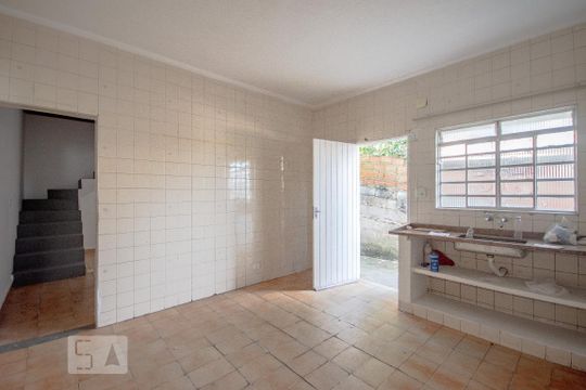 Cozinha de casa à venda com 3 quartos, 147m² em Vila Nova Galvão, São Paulo