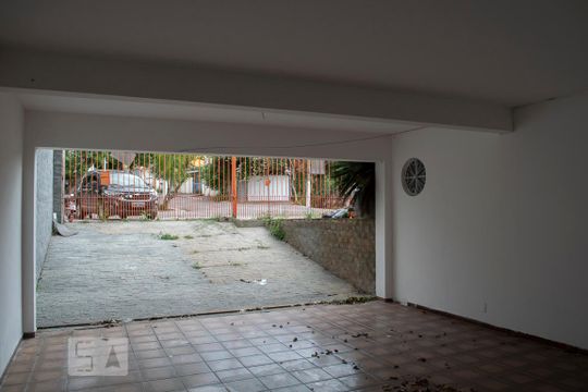 GARAGEM de casa à venda com 5 quartos, 550m² em Vila Basileia, São Paulo