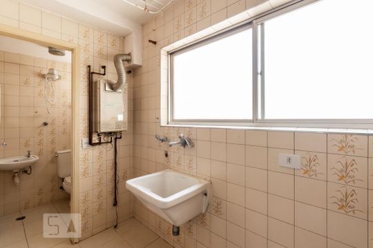 Área de Serviço de apartamento para alugar com 3 quartos, 93m² em Indianópolis, São Paulo