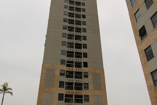 Fachada da torre de apartamento para alugar com 1 quarto, 70m² em Vila Leopoldina, São Paulo
