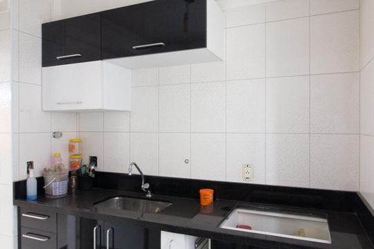 Cozinha de apartamento para alugar com 3 quartos, 69m² em Vila das Bandeiras, Guarulhos