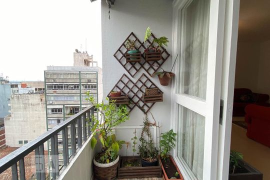 Sacada de apartamento para alugar com 3 quartos, 163m² em Centro Histórico, Porto Alegre