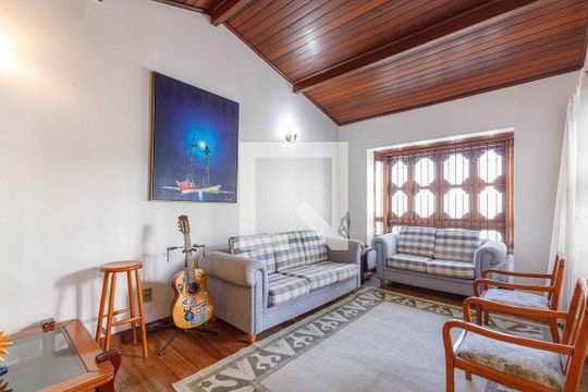 Sala 1 de casa para alugar com 3 quartos, 345m² em Vila Ipiranga, Porto Alegre