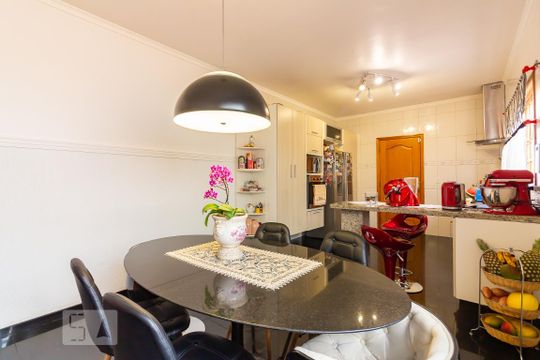 Cozinha de casa à venda com 4 quartos, 300m² em Jardim das Flores, Osasco