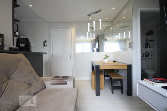 Sala de apartamento à venda com 2 quartos, 41m² em Campanário, Diadema