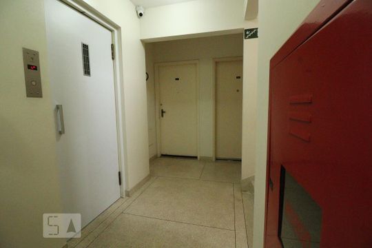 Área comum de apartamento para alugar com 2 quartos, 65m² em Cambuci, São Paulo