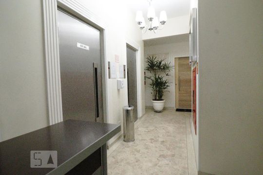 Área comum de apartamento para alugar com 2 quartos, 65m² em Cambuci, São Paulo