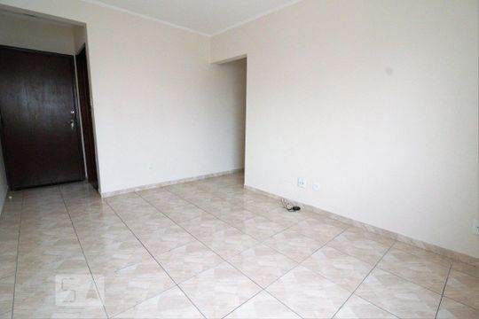 Sala de apartamento para alugar com 2 quartos, 65m² em Cambuci, São Paulo