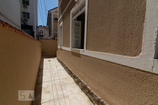 Área comum de casa à venda com 3 quartos, 200m² em Vila Isabel, Rio de Janeiro