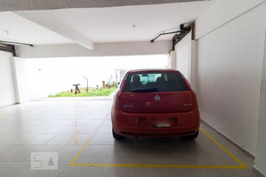 Garagem de apartamento à venda com 2 quartos, 105m² em Vila Alzira, Santo André