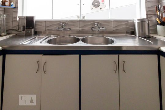 Cozinha de casa de condomínio à venda com 4 quartos, 500m² em Parque dos Principes, São Paulo