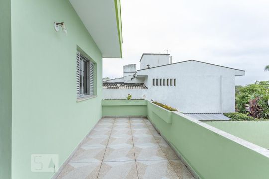 Varanda Suíte 1 de casa à venda com 3 quartos, 450m² em Alto da Lapa, São Paulo