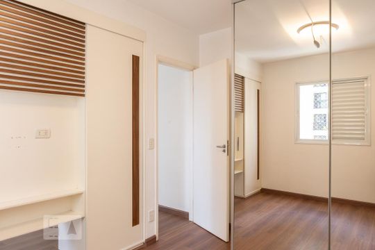 Quarto de apartamento para alugar com 1 quarto, 52m² em Vila Leopoldina, São Paulo
