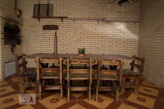 Churrasqueira de casa para alugar com 4 quartos, 243m² em Tristeza, Porto Alegre