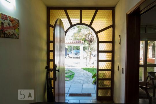 Sala de casa para alugar com 4 quartos, 243m² em Tristeza, Porto Alegre