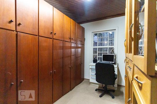 Quarto 1 de casa à venda com 2 quartos, 130m² em Vila Mariana, São Paulo